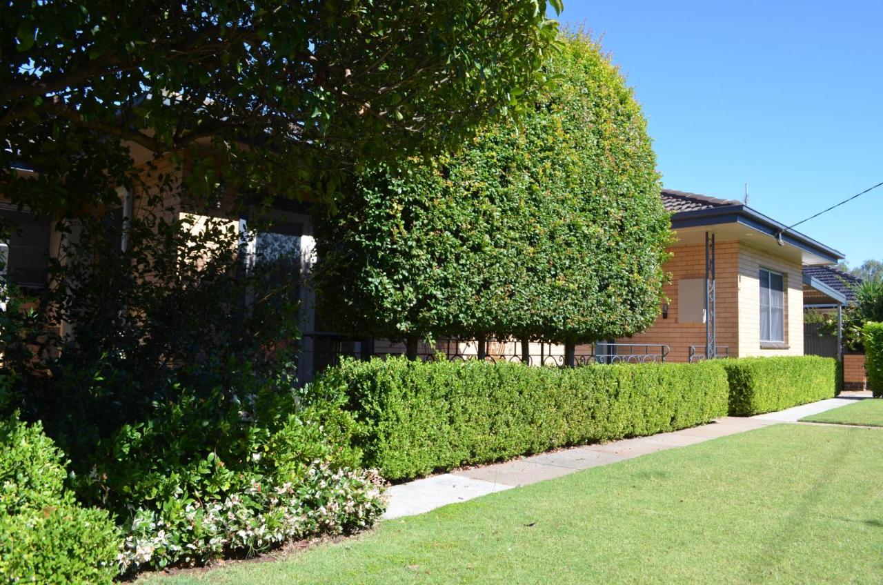 Comfort-Style-Unexpected Villa Sea Lake Exterior photo